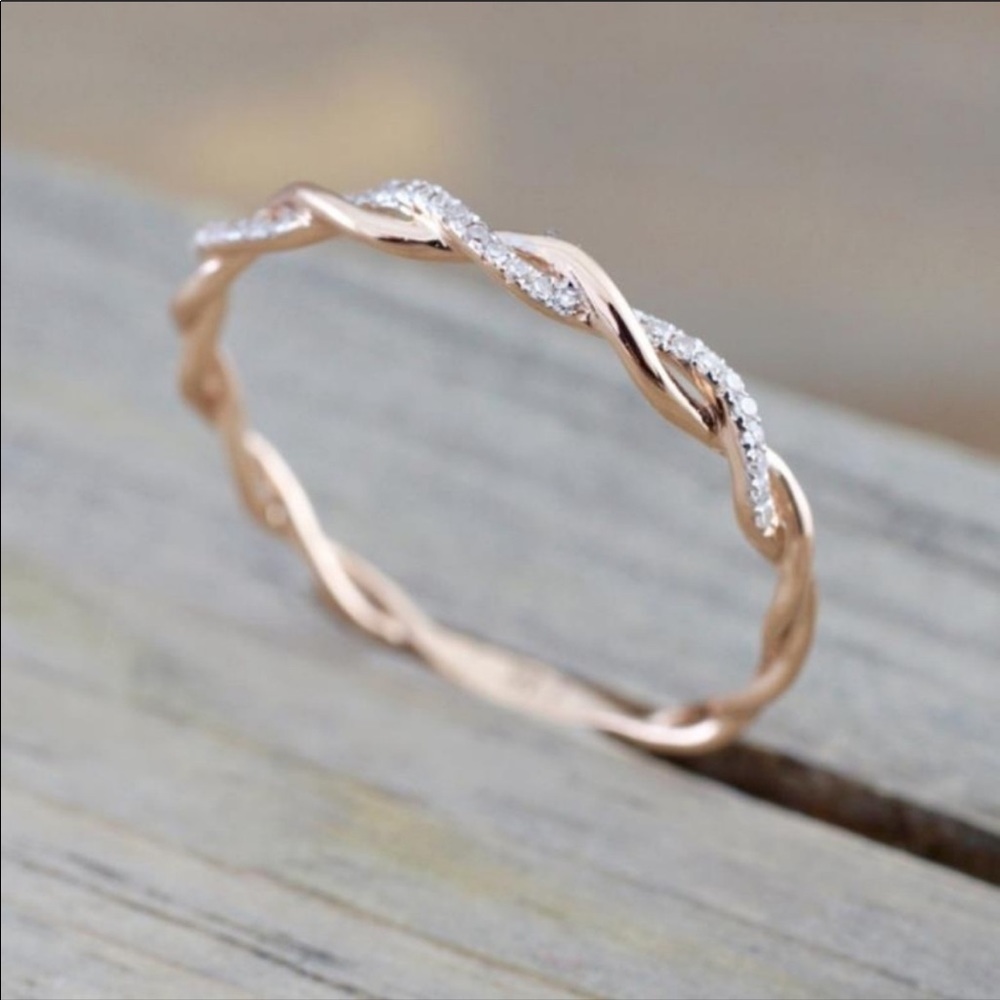 NEW💍18K ROSE GOLD DIAMOND ETERNITY WEDDING RING - Picture 4 of 5
